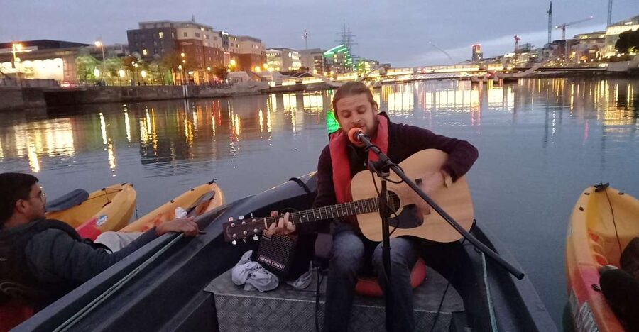 Dublin: Music Under the Bridges Kayaking Tour - Why Music Under the Bridges feels different from a normal Dublin night