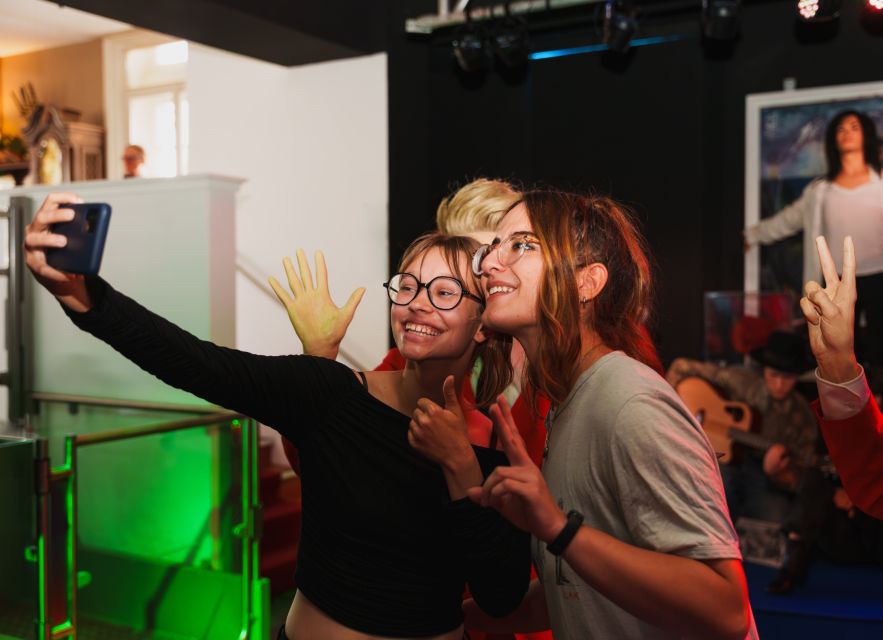 Dublin: National Wax Museum Plus Entrance Tickets - Time Vaults of Irish History: where the museum turns into a guided story