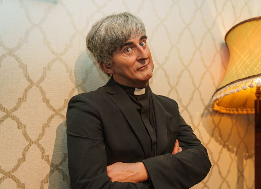 Dublin: National Wax Museum Plus Entrance Tickets - Great Irish Writers Room: Dublin spire views plus literary pride