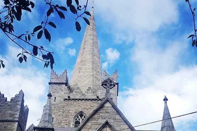 Dublin Private Medieval Walking Tour - Temple Bar start point, then straight into the old city