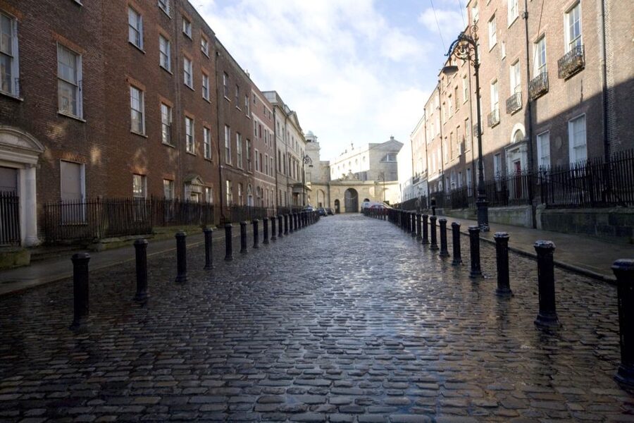 Dublin: Private Tour of City Monuments in Spanish - Should you book this Dublin monuments tour?