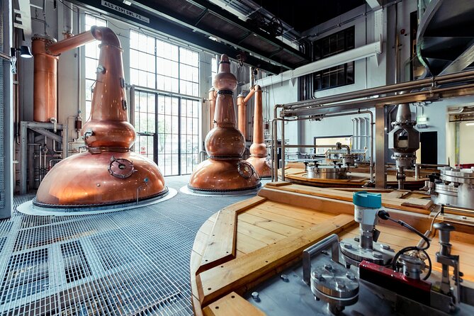 Dublin Private Whiskey Tour with Three Unique Distillery Visits - Stop 1: Roe & Co Flavours Workshop, Cocktails and Roe Blend 106