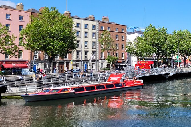 Dublin Sightseeing Cruise on River Liffey with Local Guide - River Liffey Pontoon Cruise: The fast way to see Dublin from water level