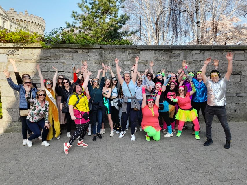 Dublin: Silent Disco Walking Tour - The Button Factory start in Temple Bar, what to expect when you arrive