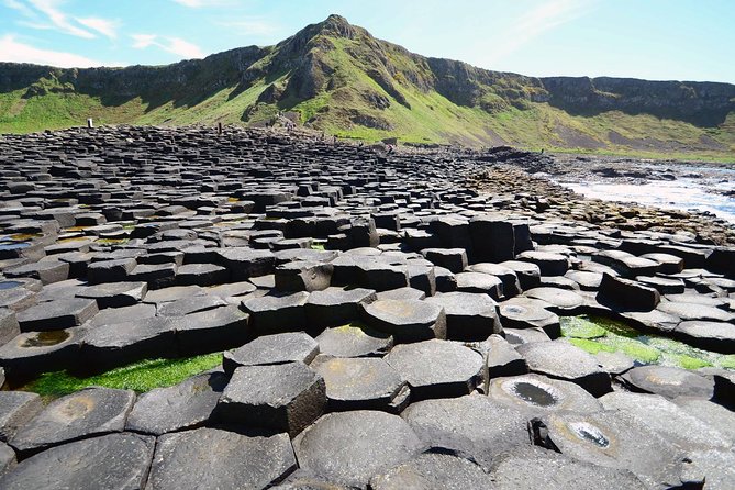 Dublin to Belfast Titanic, Dunluce Castle & Giant's Causeway Tour - Getting from Dublin to Belfast with real comfort and onboard Wi-Fi