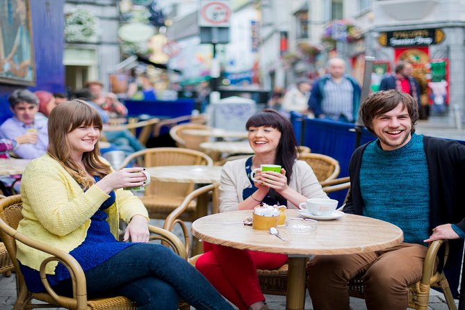 Dublin to Cliffs of Moher, including Wild Atlantic Way and Galway - Wild Atlantic Way drive: Bunratty Castle views and a real travel buffer