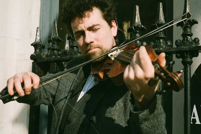 Dublin Traditional Irish Music Walking Tour with Live Performance - Smock Alley Theatre (1662): the start of Dublin theatre in a small footprint