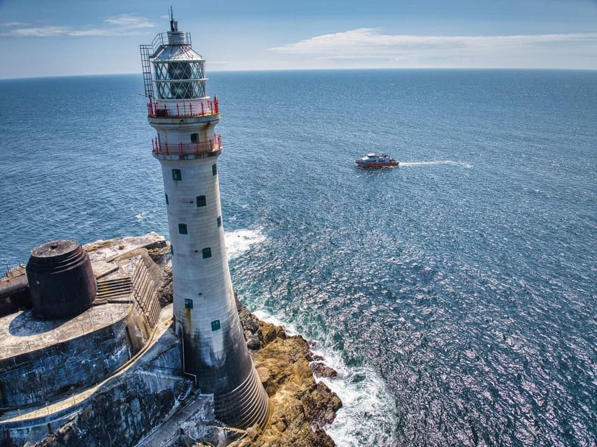 Fastnet Rock Lighthouse direct boat tour-Baltimore.Guided. - Ireland’s Teardrop Moment: Rounding Fastnet Rock Lighthouse