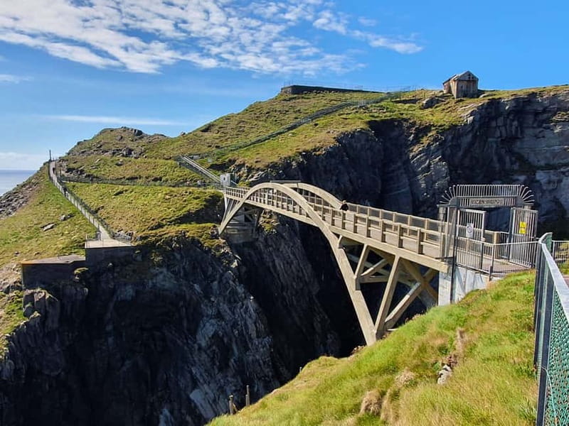 From Cork: West Cork to Mizen Head Guided Full Day Tour - Mary Elms Bridge meet-up: how to start the day without stress