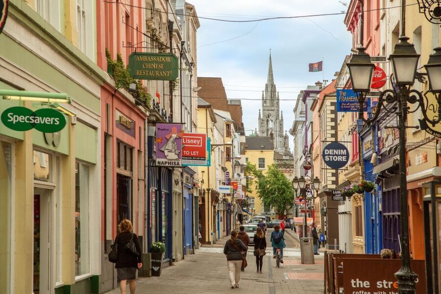 From Dublin: Blarney, Rock of Cashel and Cahir Castles Tour - Your Route Starts at Molly Malone, Then Turns Rural Fast