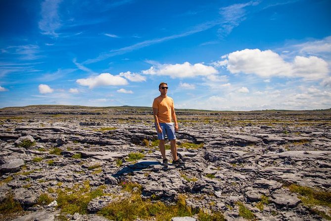From Dublin: Cliffs of Moher, Bird of Prey & Aillwee Cave - Fanore Lunch Break at O’Donohue’s Pub