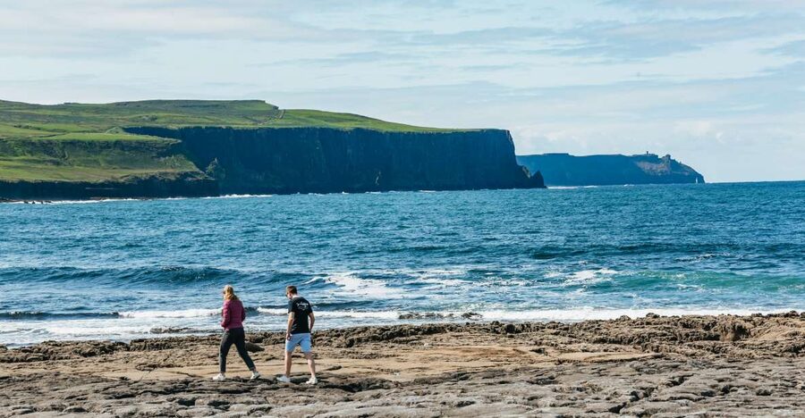 From Galway: Aran Islands & Cliffs of Moher Full-Day Trip - Quick hits before you go