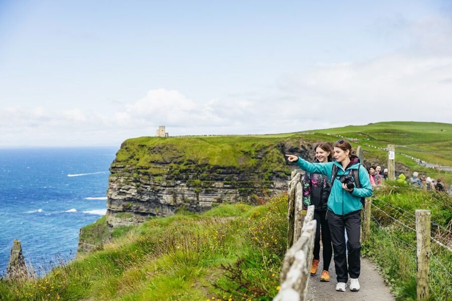 From Galway: Full-Day Cliffs of Moher & Burren Guided Tour - Returning via Lisdoonvarna and the matchmaker bar moment