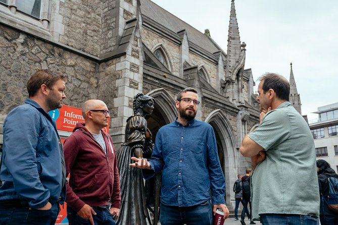 Full Coverage Dublin PRIVATE City Tour With Locals - Meeting at Molly Malone, ending where the stories start