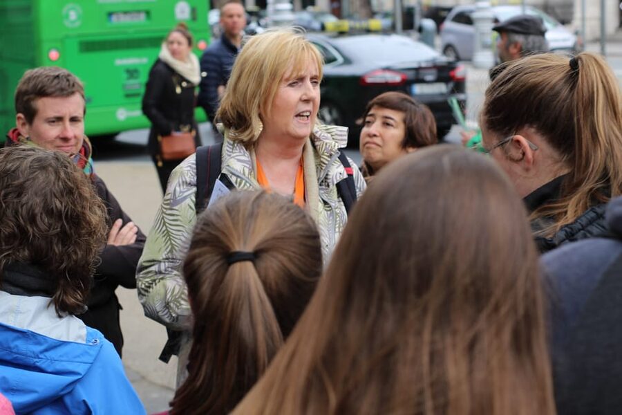Galway: Best of Galway City & Claddagh Walking Tour - Eyre Square to the Spanish Arch: medieval lines you can actually trace