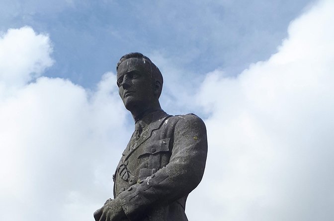 Galway City Walking Tour - Oscar Wilde and Eduard Vilde, and the Eyre Square history you might miss