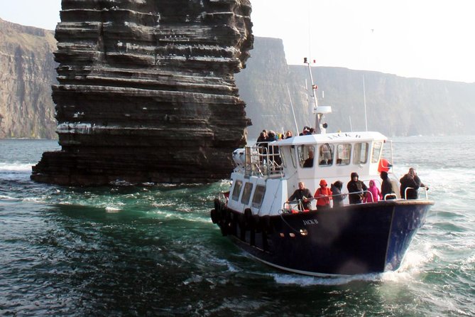 Galway to Inisheer Aran Islands, Cliffs of Moher and Boat Trip - How the 9:00 Galway pickup turns into a full-day adventure