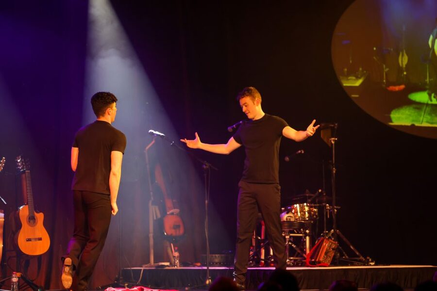 Galway: Trad on the Prom Ticket with Irish Music and Dancing - Who should book this Galway show