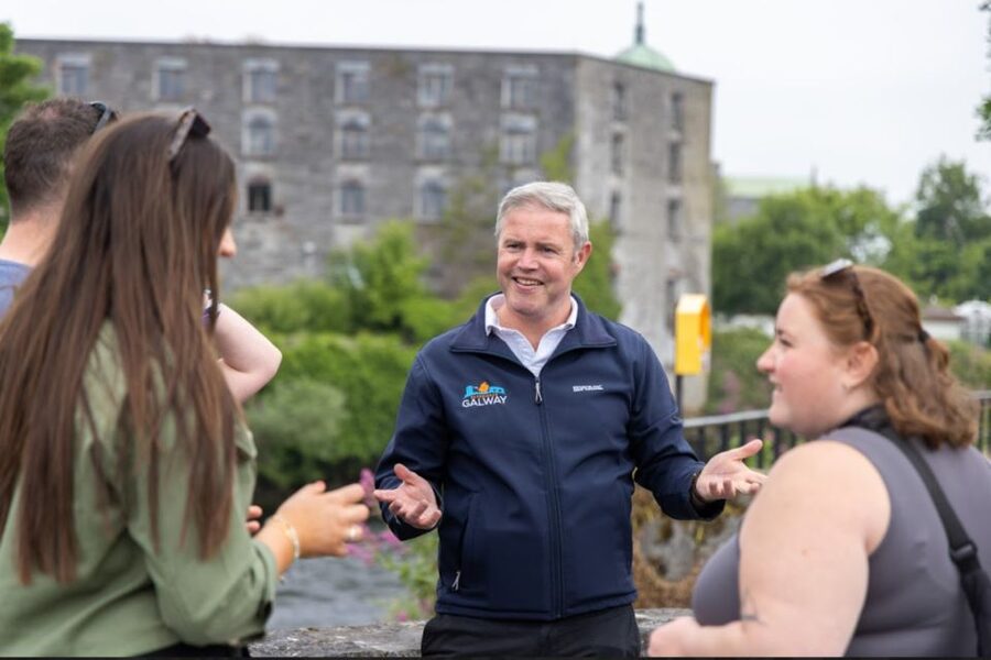 Galway: Welcome to Galway Walking Tour - Eyre Square Makes This a Great First Step