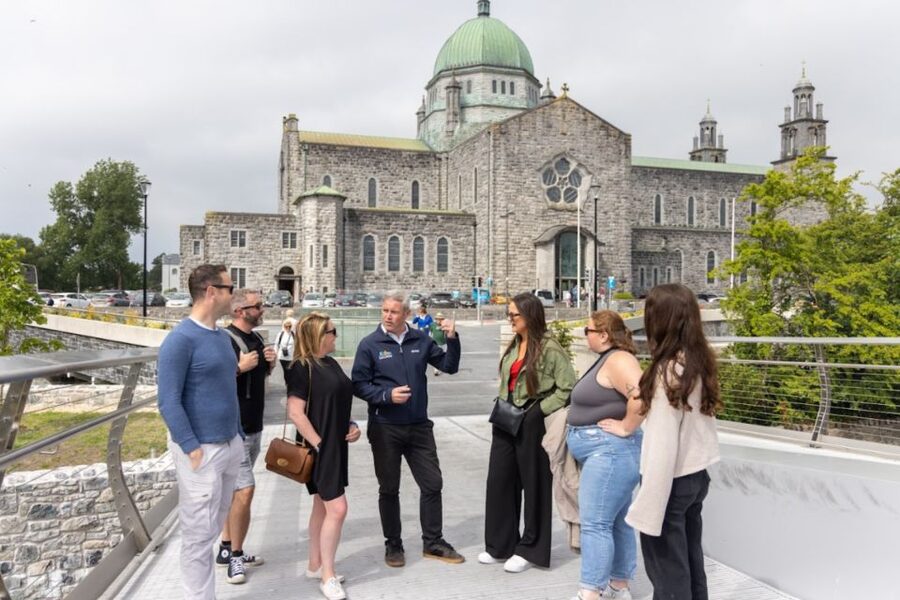 Galway: Welcome to Galway Walking Tour - Pub and Food Recommendations You Can Use Immediately