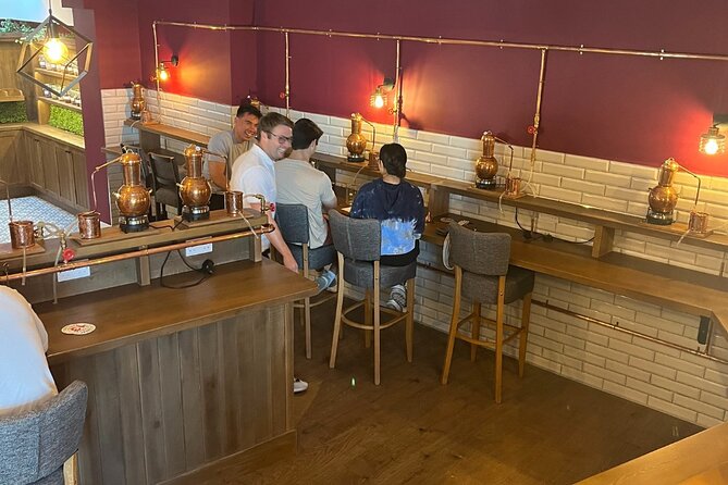 Gin-Maker's Tasting & Tour - Gin crafting walkthrough: botanicals, flavors, and the distillation process