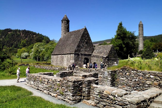 Glendalough & Wicklow Mountains Afternoon Tour from Dublin - What to Do With Your 1.5 Hours, Lower Lake Loop vs More Time in Ruins