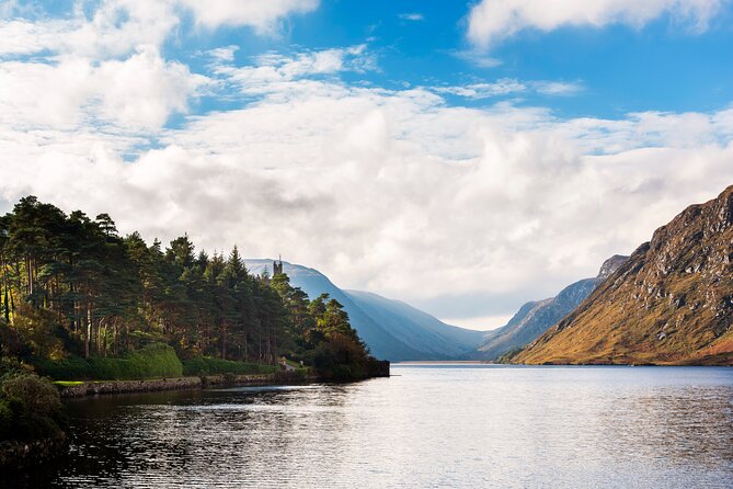 Glenveagh National Park and Gaeltacht Tour - Crolly Distillery: Craft Whiskey Culture in the Heart of the Gaeltacht