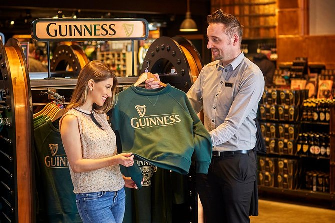 Guinness Storehouse Experience - Gravity Bar: your included pint and the best Dublin skyline payoff