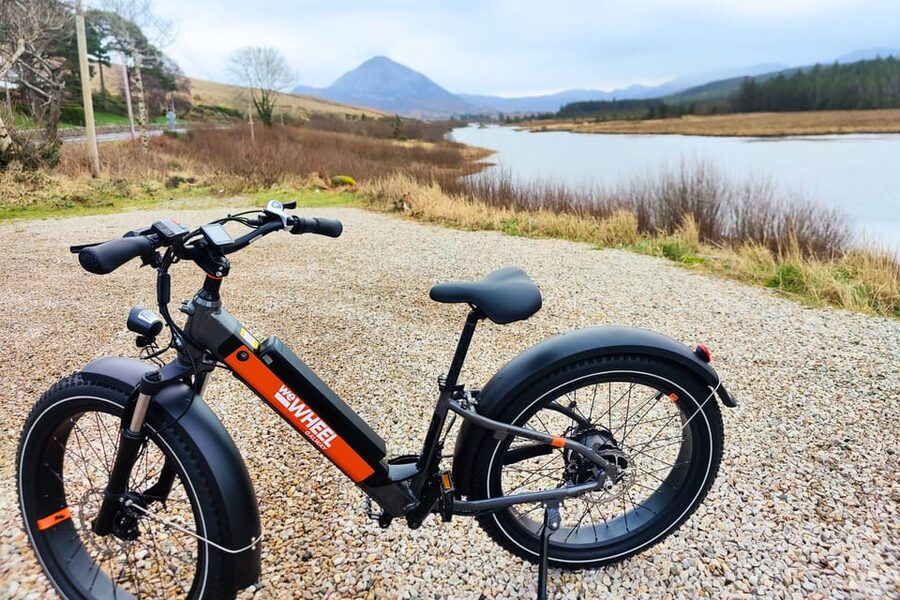 Gweedore: Guided eBike Tour - Meeting at WeWheel in Bunbeg, then getting geared up