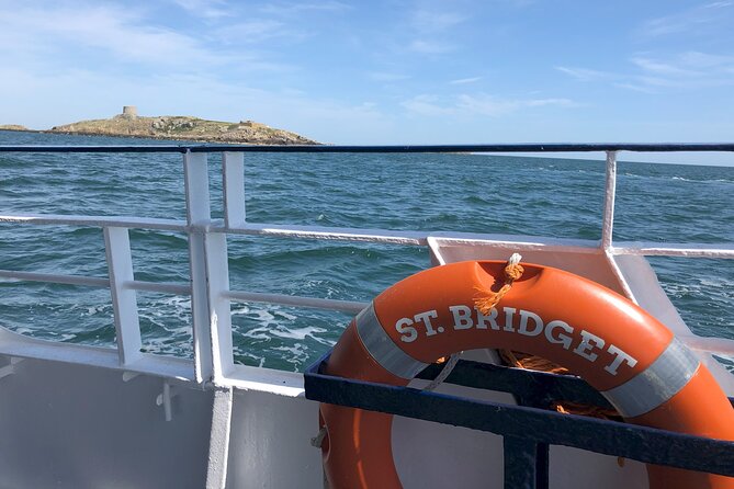 Howth - Howth Cliffs & Ireland's Eye 1 hour Tour - On-Board Reality: WiFi, Restroom, and Drinks