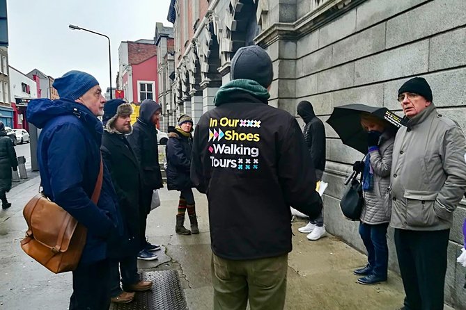 In Our Shoes Dublin Walking Tour - The meeting point that keeps logistics painless