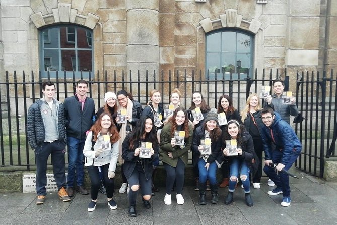 In Our Shoes Dublin Walking Tour - The storytelling style that makes it feel local