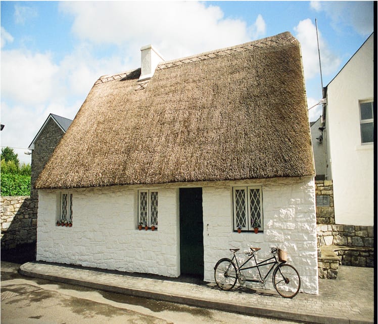Ireland: The Quiet Man Museum and Film Location Guided Tour - Standing at recognizable movie spots, including the fight scenes