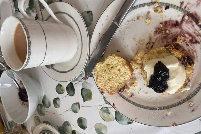 Irish Baking Class: Granny's Apple Cake, Traditional Scones - Why the maximum 6-person group helps