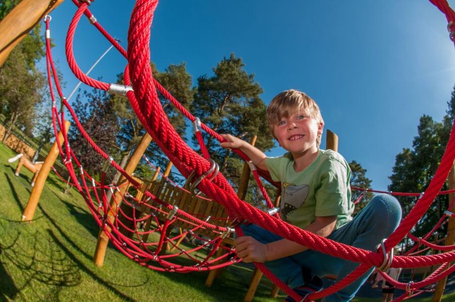 Kildare: Irish National Stud & Gardens - Irish National Stud in Kildare: a real working farm, plus gardens