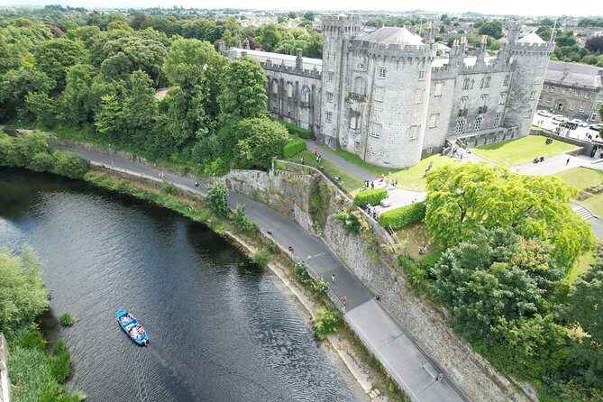 Kilkenny Boat Trip - Getting Oriented Fast at Canal Square