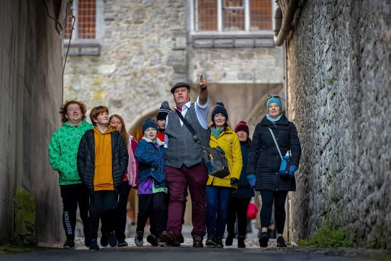 Kilkenny: Historical and Hysterical Guided City Walking Tour - Starting at Kilkenny Castle, and meeting Nevin on the move
