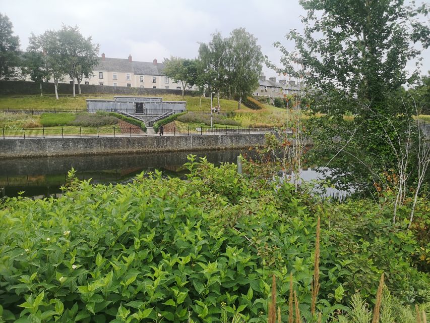 Kilkenny: Historical Highlights Walking Tour - Irishtown and St. Canice’s Cathedral: where the story begins