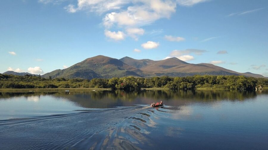Killarney: Gap of Dunloe Walking and Boat Tour - The Gap of Dunloe walk: 7 miles, hilly terrain, and a route that won’t leave you guessing