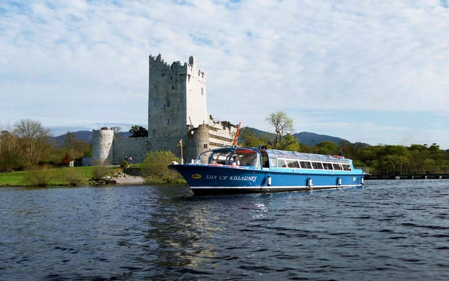 Lakes of Killarney: Boat Cruise - Toward Carrauntoohil, MacGillycuddy Reeks views without the hiking