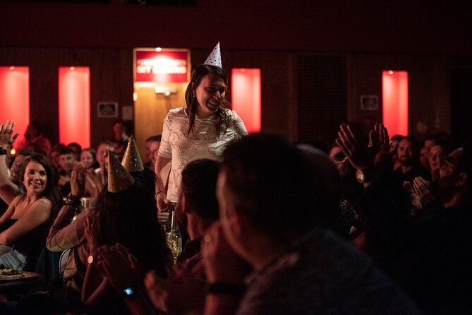 Laughter Lounge Ticket - Ireland's Biggest Comedy Club - Who should book the Laughter Lounge comedy club ticket?