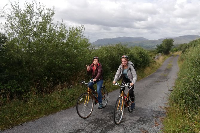 Magical bike tour around Cong - Clonbur meet-up and briefing: getting your bearings fast