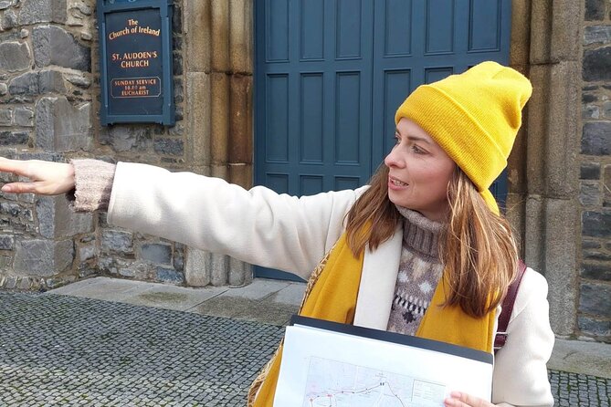 Medieval Dublin Walking Private Guided Tour - Stop 2, Wood Quay Amphitheatre: Reading the Medieval Walls