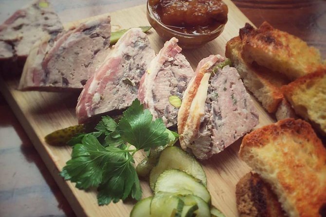 Meet and Eat Dublin: Dublin Food Walking Tour - Key highlights worth planning around