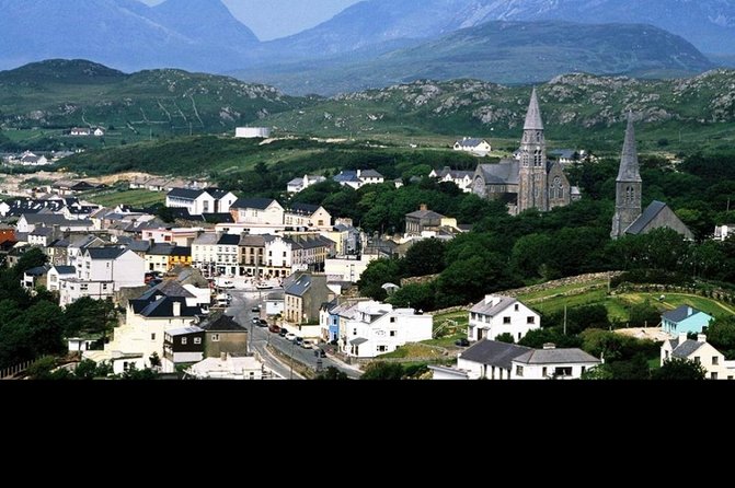 Minibus hire galway Ireland - Connemara: scenic viewpoints plus a driver who adapts