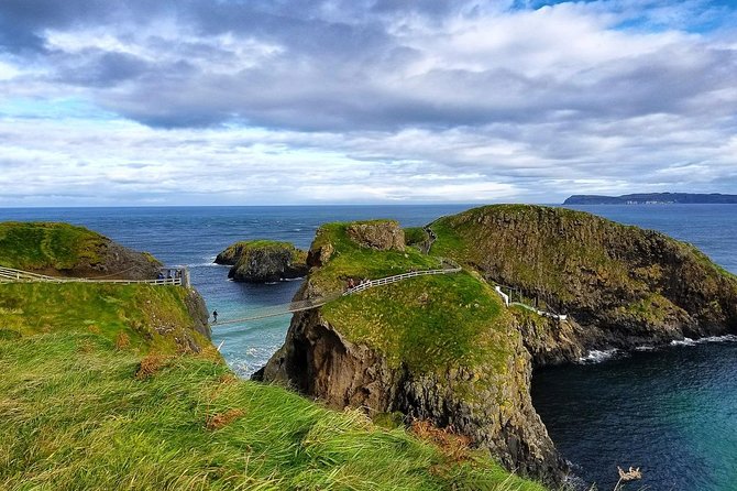 Northern Ireland Including Giant's Causeway Rail Tour from Dublin - From Connolly Station to Belfast: The Early Start and Train Reality