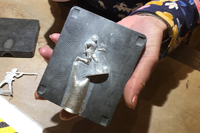 Paint a Metal Miniature - A hands-on mini workshop at Toy Soldier Factory