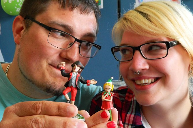 Paint a Metal Miniature - Group size, timing, and what 1 hour really means