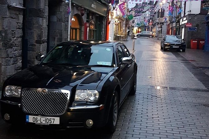 Private Chauffeur Service From Killarney to Shannon Airport - Professional driving and “arrived as scheduled” peace of mind