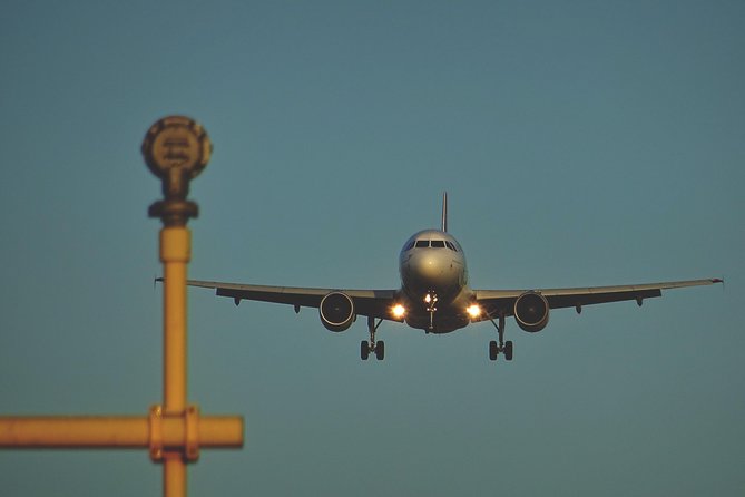Private Dublin Arrival Transfer - Airport to Hotel / Accommodation - Finding Your Driver in Dublin Airport: Name Board, Arrivals Barrier, and Calls